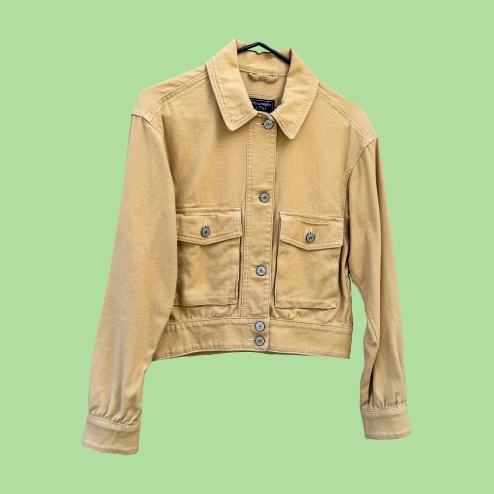 Abercrombie & Fitch Tan Utility Jacket with Structured Design